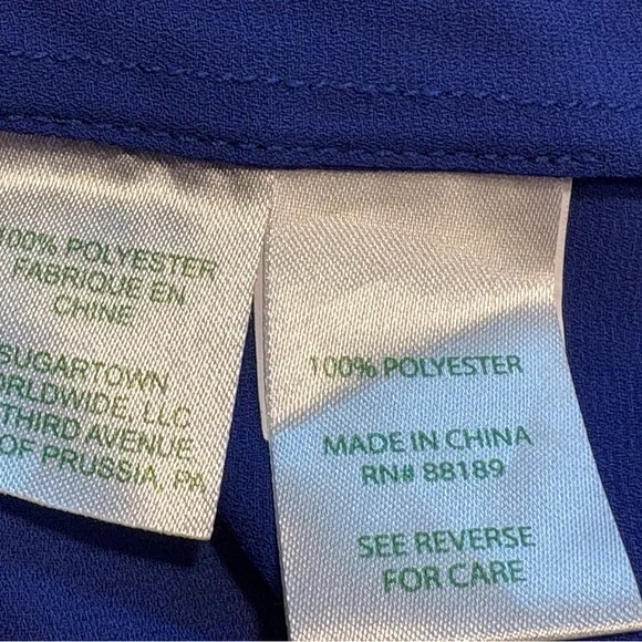 Lilly PulitzerWomen's Blue Button-Up Blouse, size medium - Picture 8 of 8